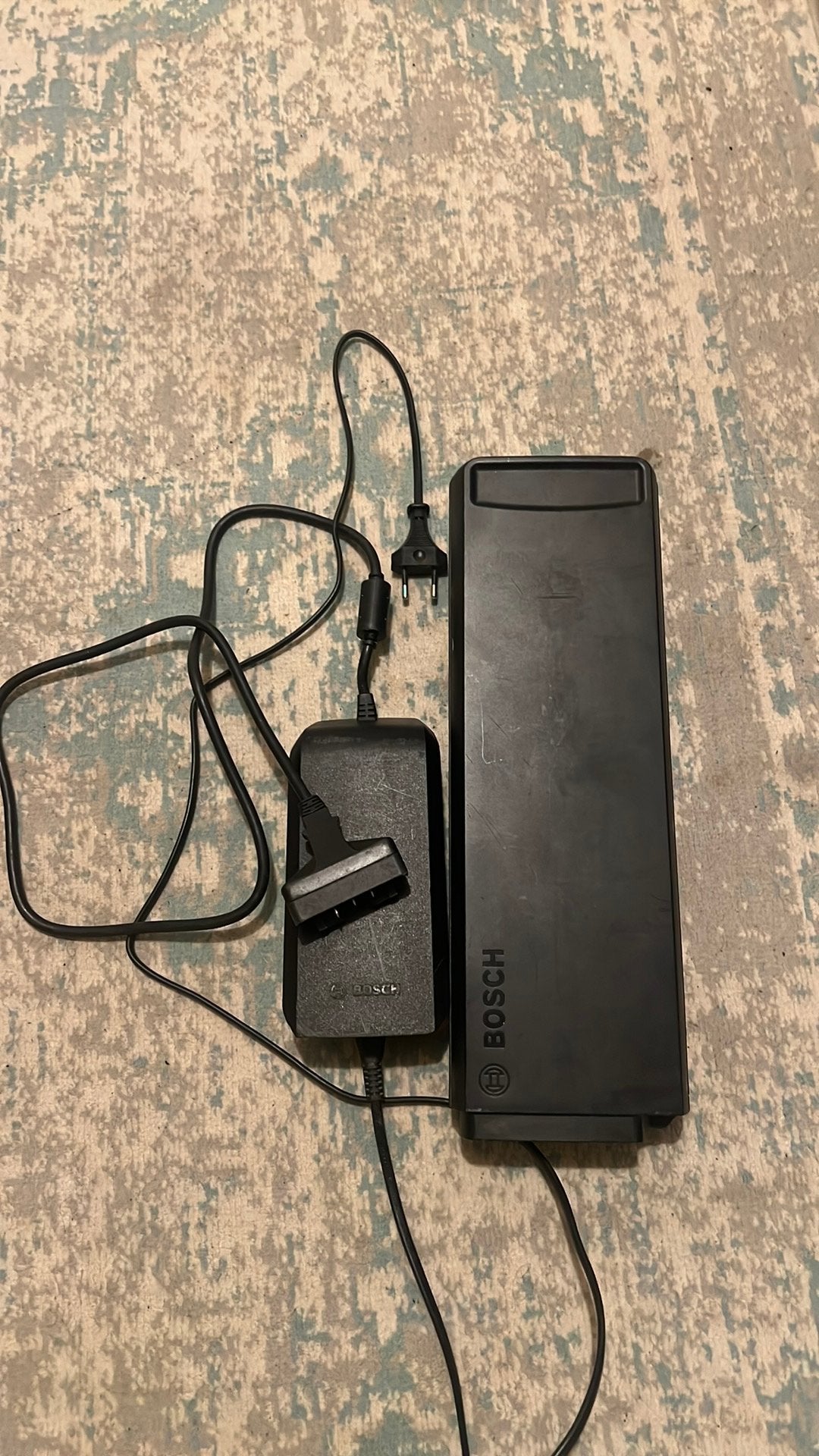 Pack Batterie Bosch PowerPack 400 + Chargeur d'origine, Utilisé