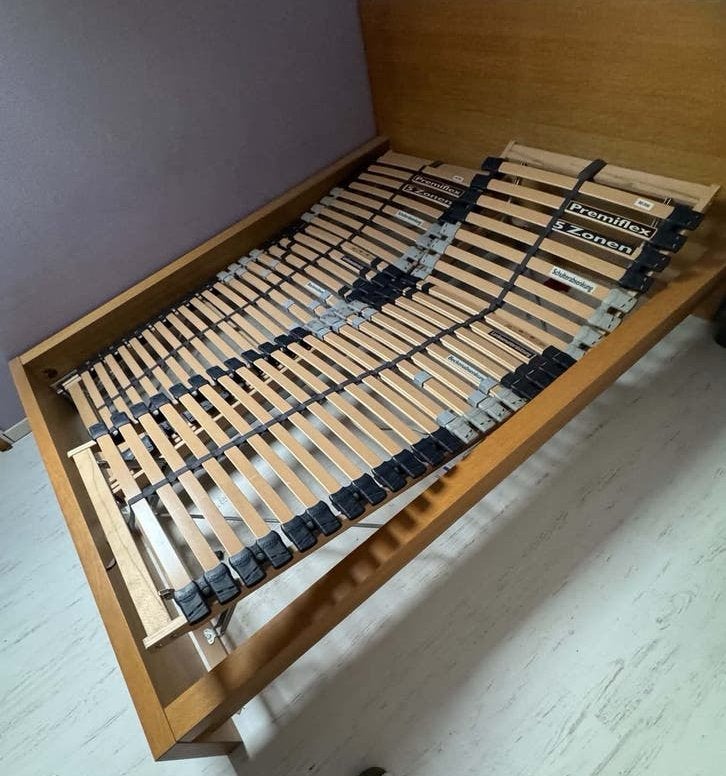 Twee persoonsbed 200x160, Ophalen, Gebruikt, Bruin, Tweepersoons