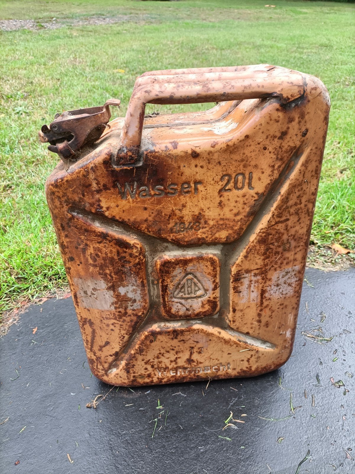 Originele Duitse Wehrmacht Wasserkanister 20L – 1943, Ophalen