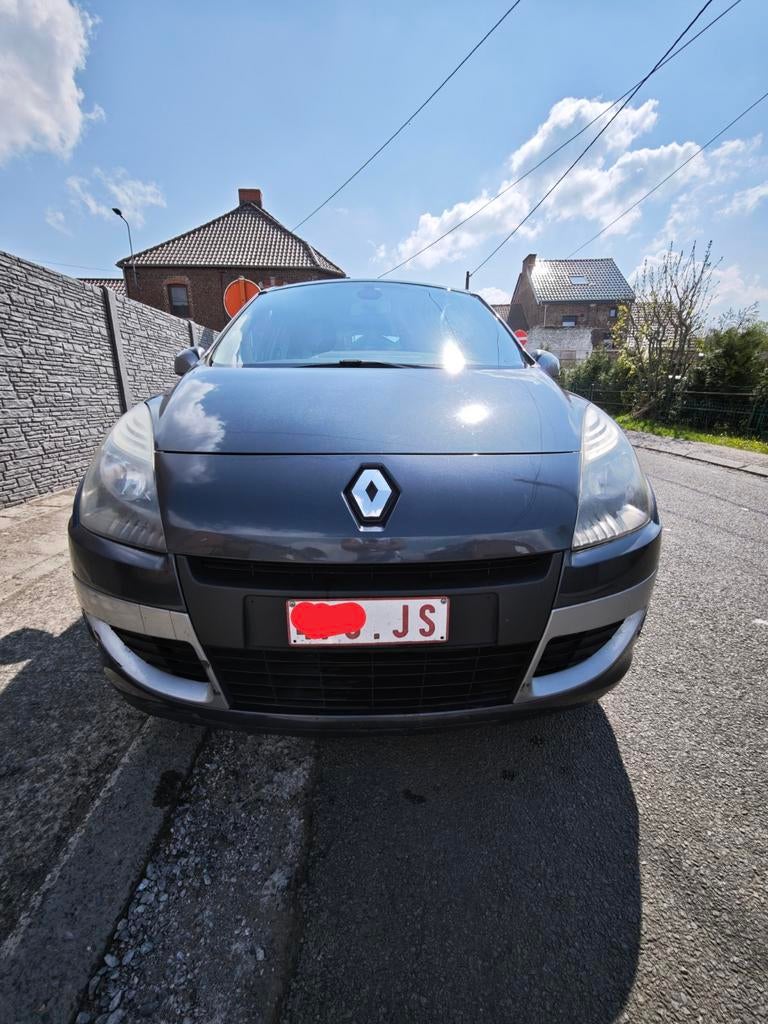 Prête à immatriculer Renault Scénic 3 moteur 1.5dci prix2250, Argent ou Gris, Achat, Noir, 5 portes