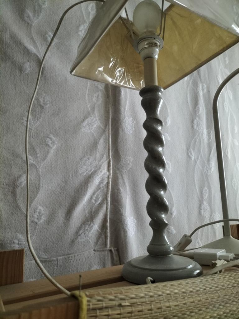 Flament lamp lichtgrijs nieuwe witte lampenkap, Antiek en Kunst, Ophalen of Verzenden