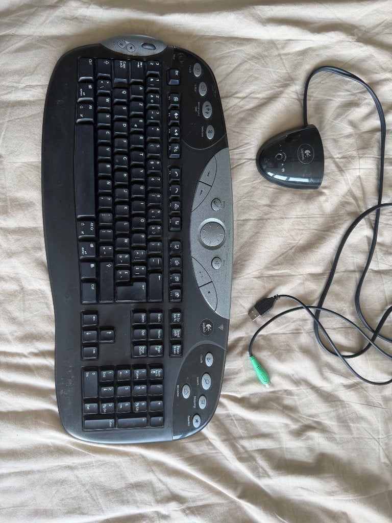 Clavier sans fil Logitech, Informatique & Logiciels, Logitech G, Azerty, Enlèvement, Utilisé