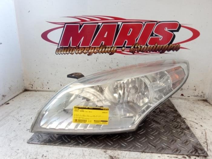 Koplamp links van een Renault Megane, Gebruikt, -, Renault, -