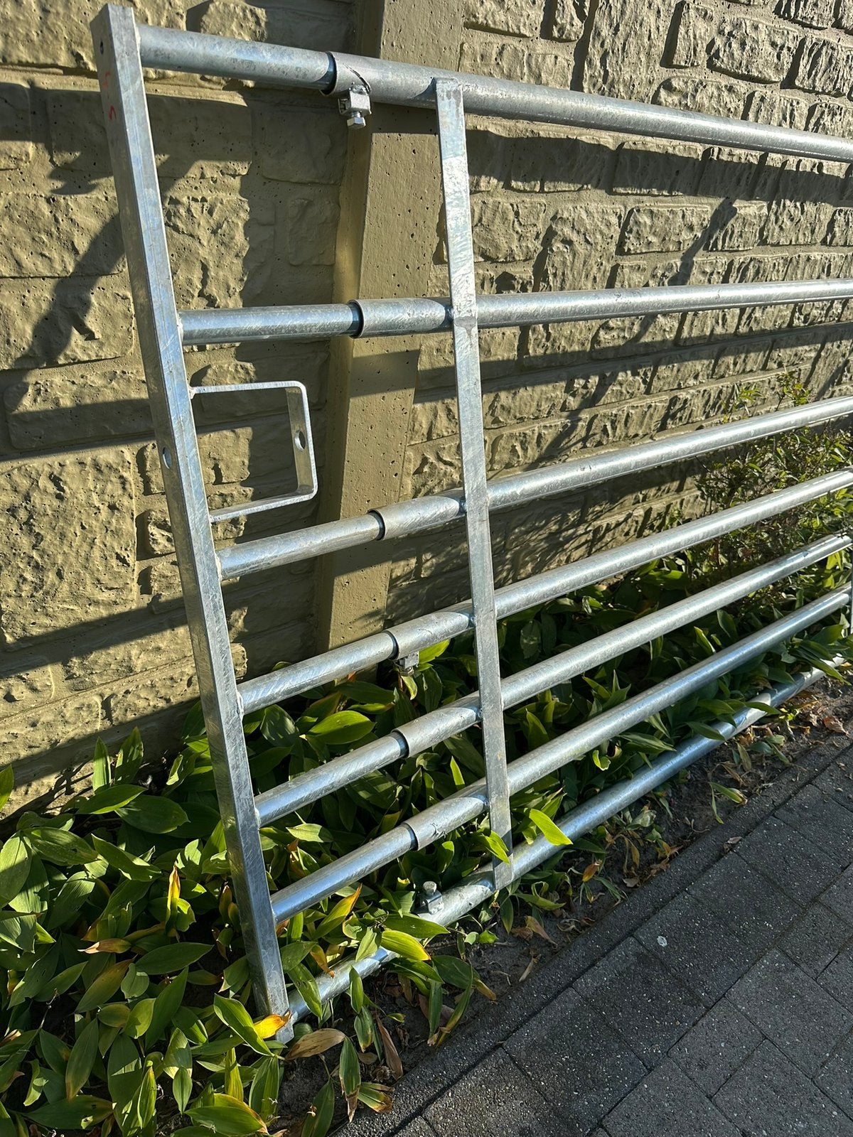 Uitschuifbare poorten