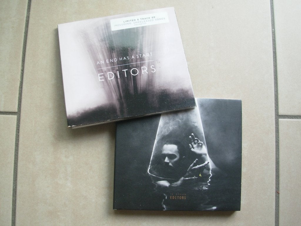 CD. EDITORS - In dream + 2 bonus singles, Cd's en Dvd's, Cd's | Rock, Ophalen, Zo goed als nieuw, Indie Rock, Album