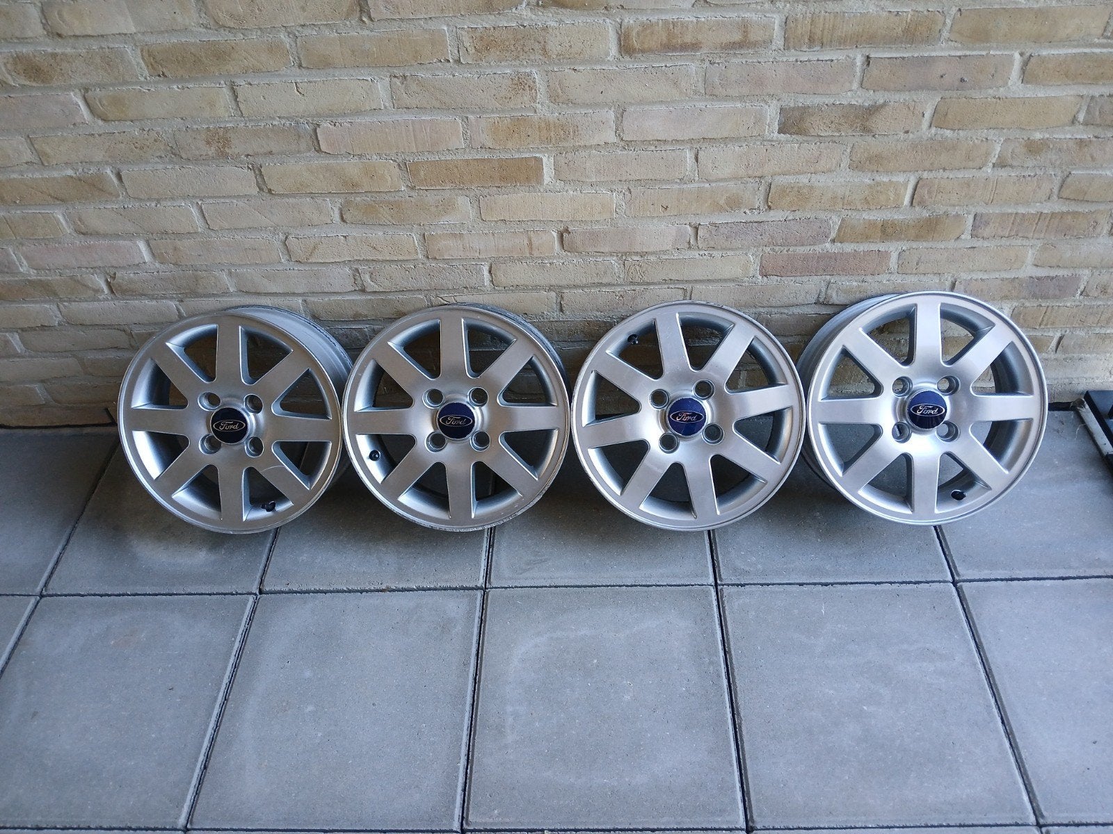 4 aluminium velgen voor Ford KA,Ford Fiesta, Auto-onderdelen, Banden en Velgen, Ophalen