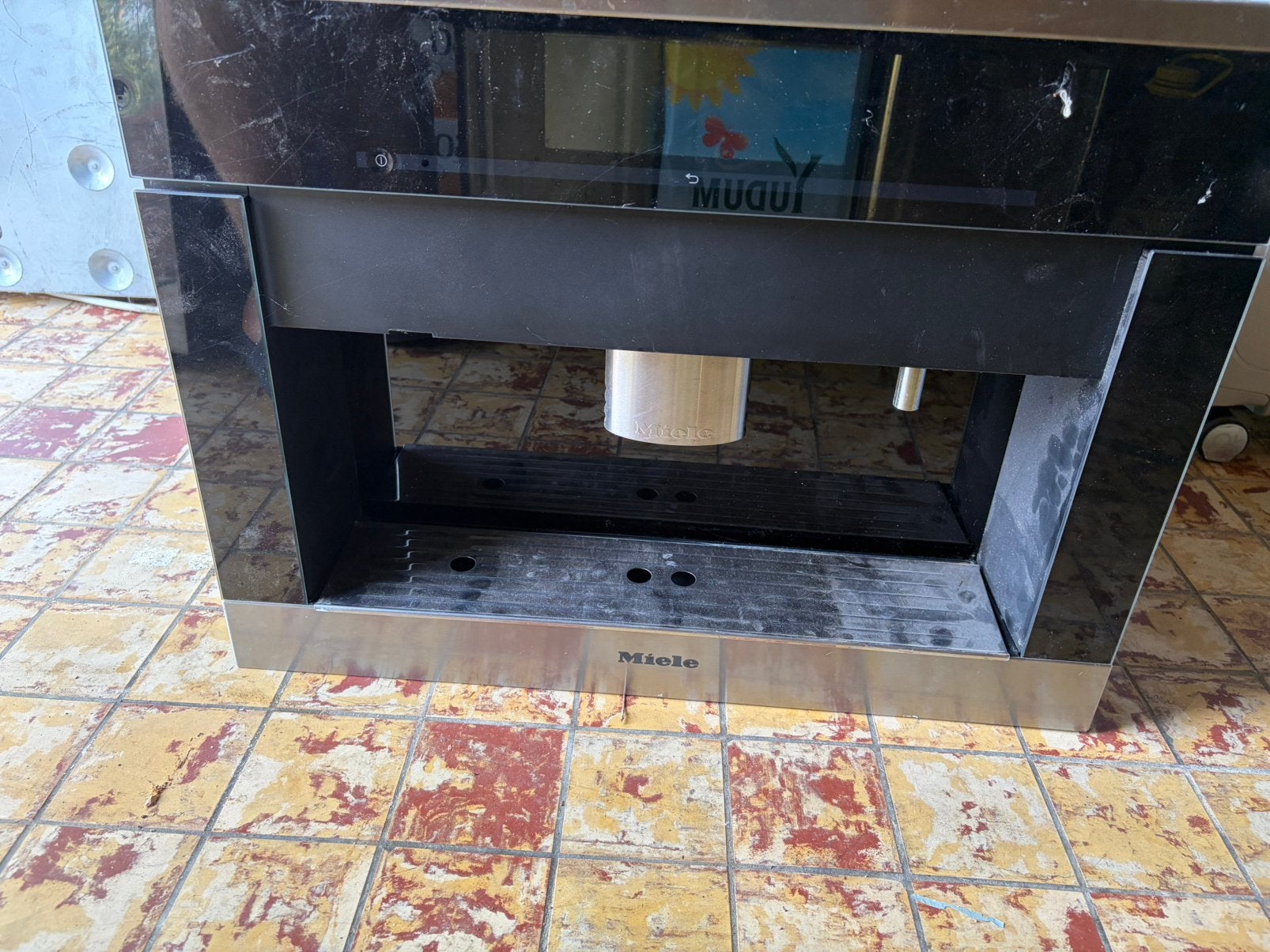 Machine à café encastrée Miele, Electroménager, Cafetières, Comme neuf, Cafetière, Réservoir d'eau amovible, Tuyau à Vapeur, Enlèvement ou Envoi
