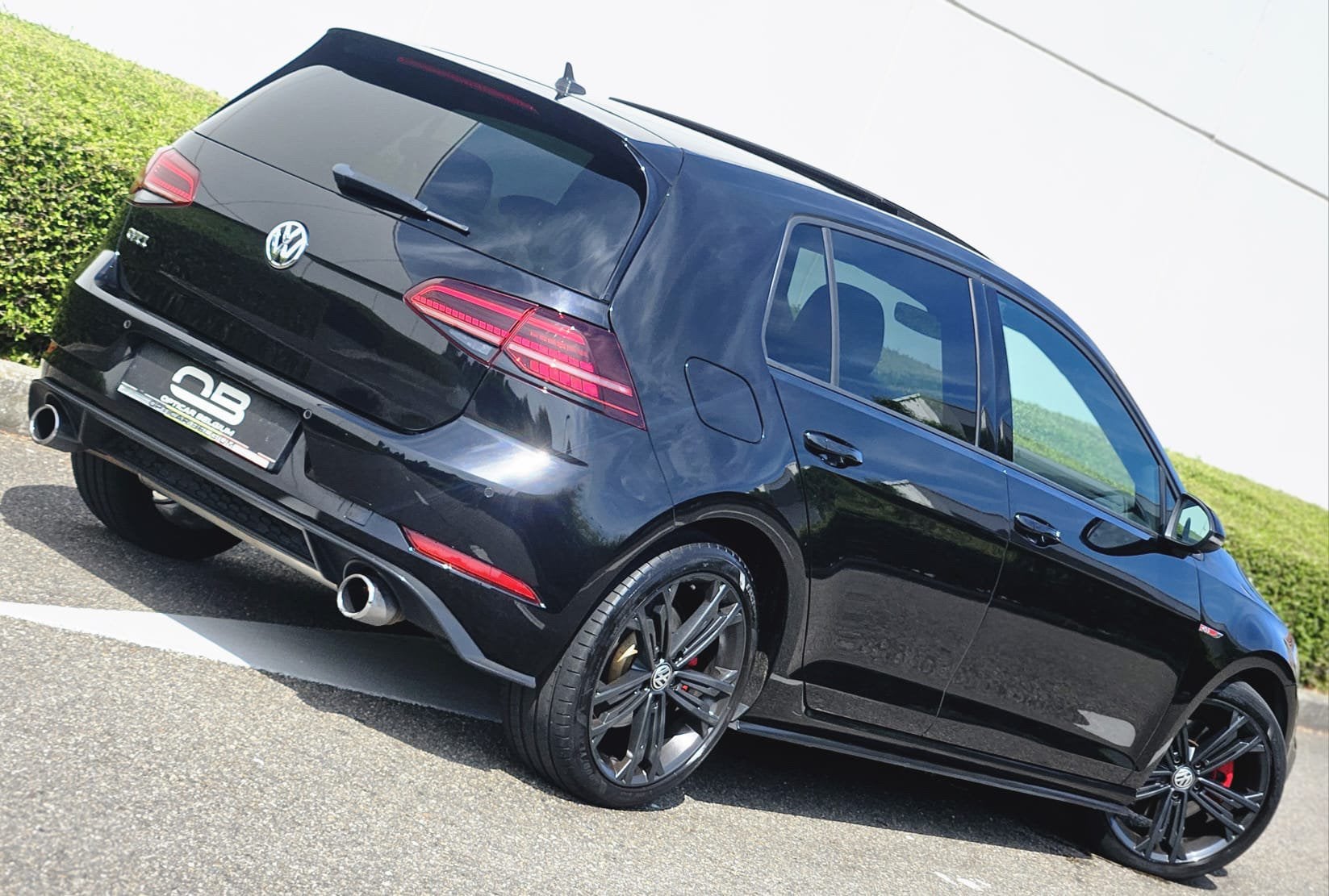 *** VW Golf 7.5 Gti - Full  - Camera - Pano - Garantie ***, Automaat, Zwart, Leder, 5 zetels