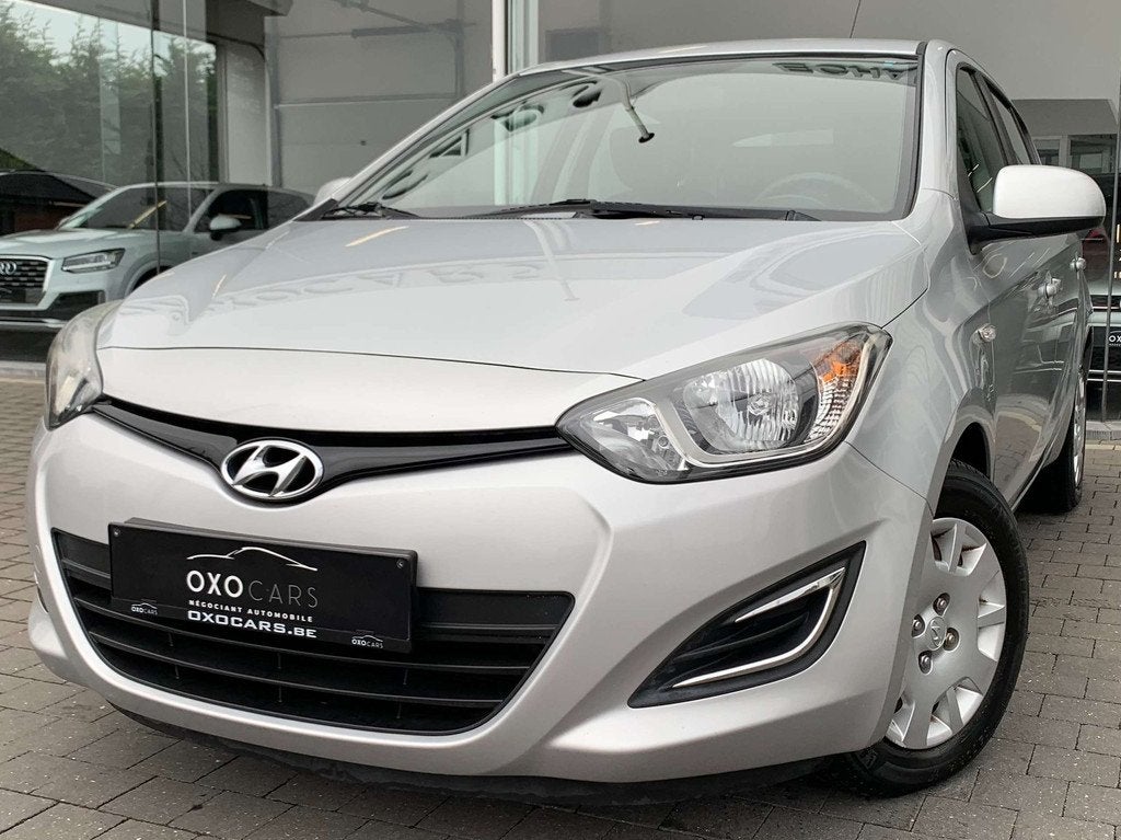 Hyundai i20 1.2i Essence / Airco / Radar de Recul / GARANTIE, Entreprise, Boîte manuelle, Tissu, 4 cylindres
