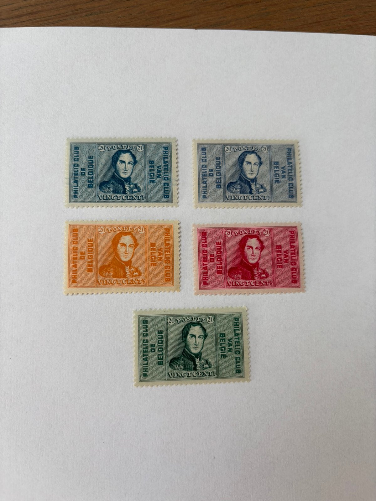 5 oude postzegels Philatelic, Enlèvement ou Envoi