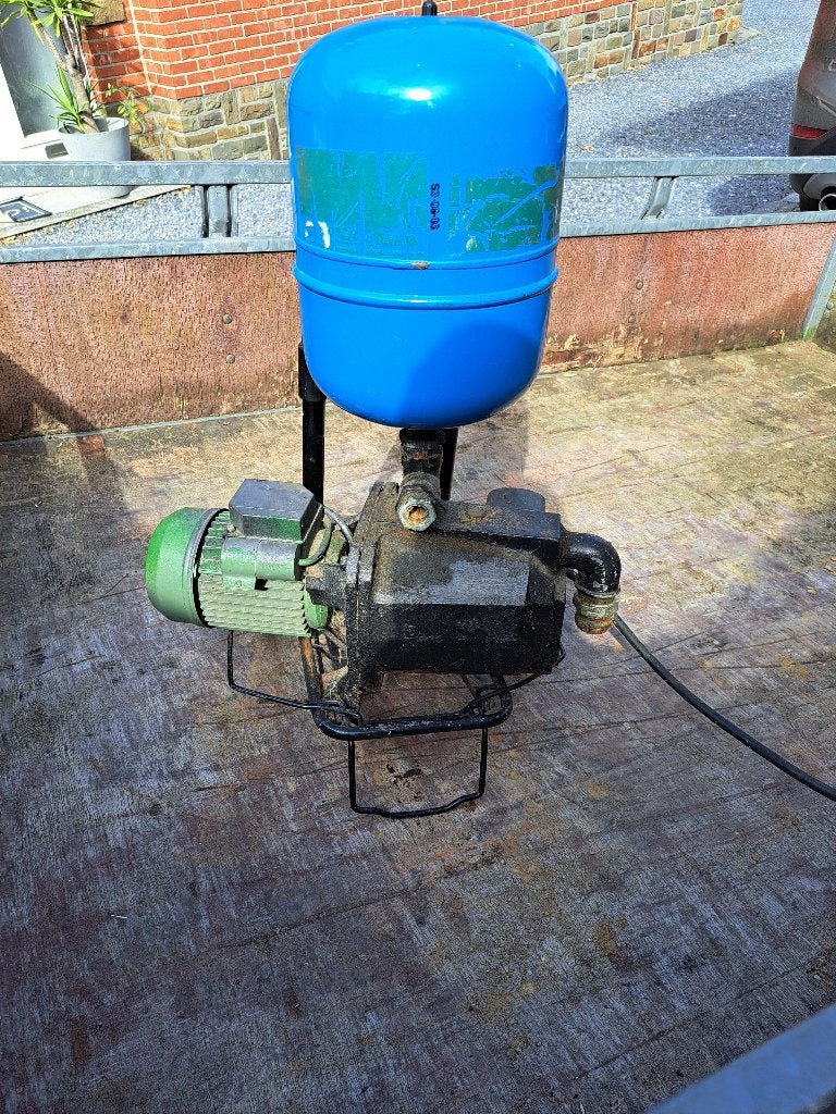 Waterpomp met drukvat, Tuin en Terras, Waterpompen, Ophalen, Gebruikt, Elektrisch
