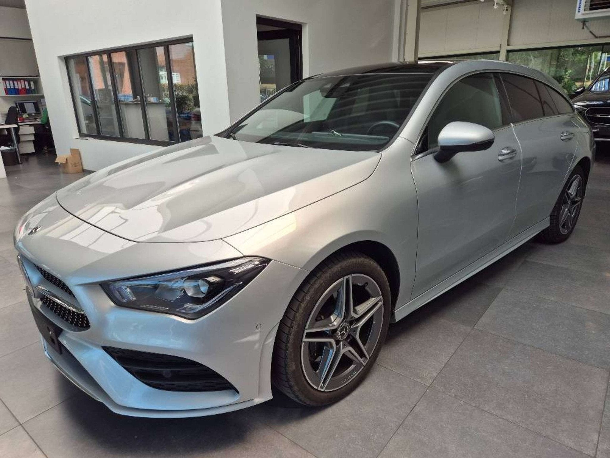 Mercedes-Benz CLA 250 CLA 250 e PHEV AMG Line Panodak Distro, Auto's, Mercedes-Benz, Bedrijf, Te koop, CLA, ABS, Adaptive Cruise Control