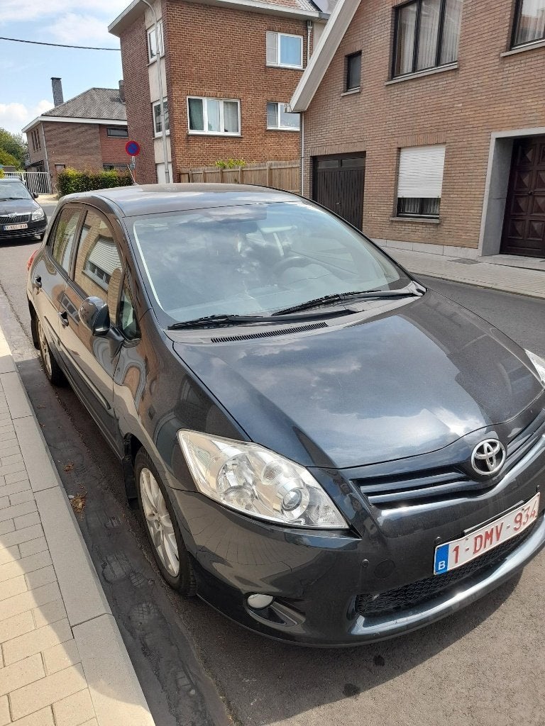 Toyota Auris 1.33i VVT-i Executive, Achat, Boîte manuelle, 5 portes, Particulier