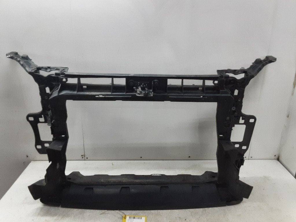 FACE AVANT Audi Q3 (F3B) (01-2018/06-2021) (83A805594H), Autos : Pièces & Accessoires, Auto-Union-Straße  1,
85057  Ingolstadt, DE