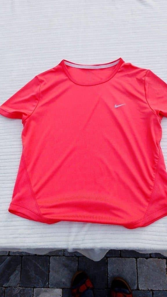 sportshirt Nike Dri Fit Running maat M, Ophalen of Verzenden, Maat 38/40 (M)