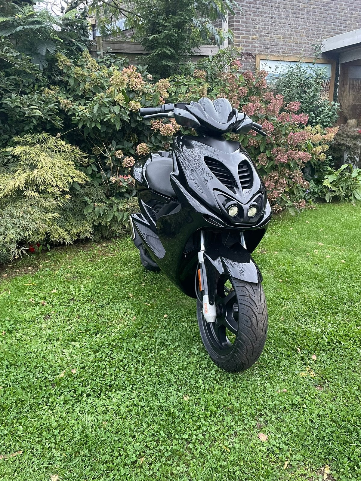 Yamaha aerox Bklasse, Fietsen en Brommers, Ophalen of Verzenden, Zo goed als nieuw, Aerox