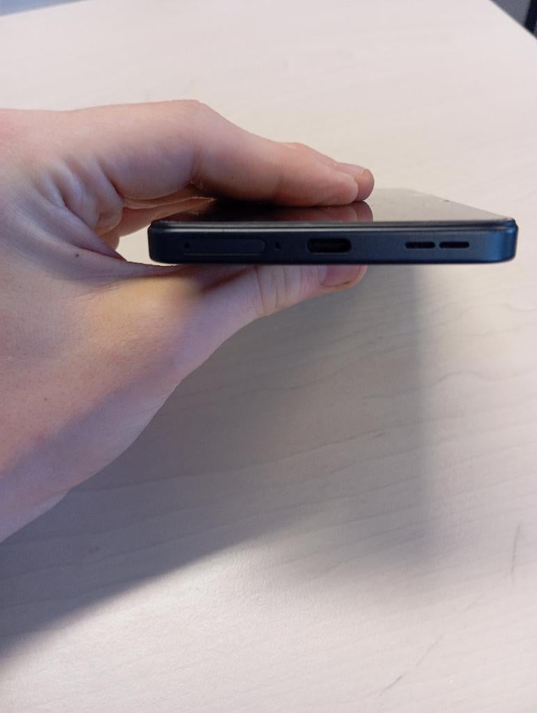 OnePlus Nord ce5 met beschadigd scherm, Classique ou Candybar, Reconditionné, 6 mégapixels ou plus, Enlèvement