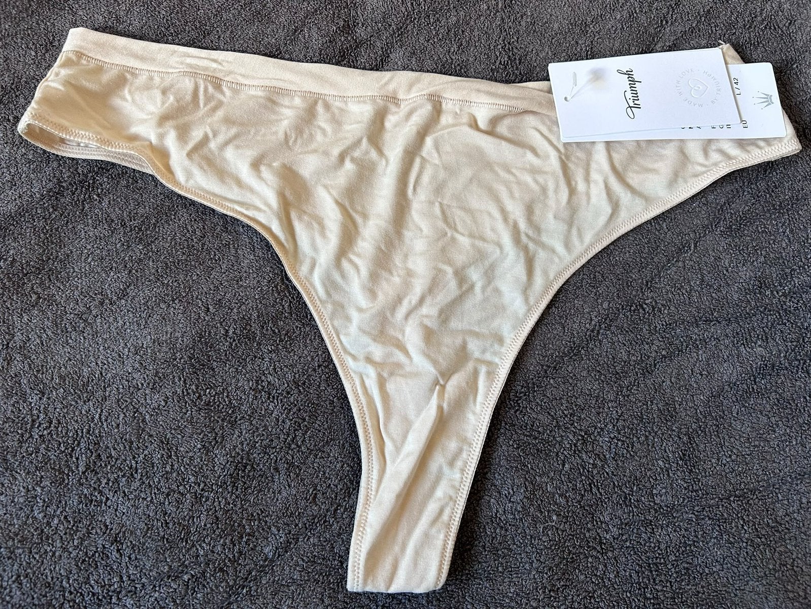 String taille L, Vêtements | Femmes, Envoi, Beige, String