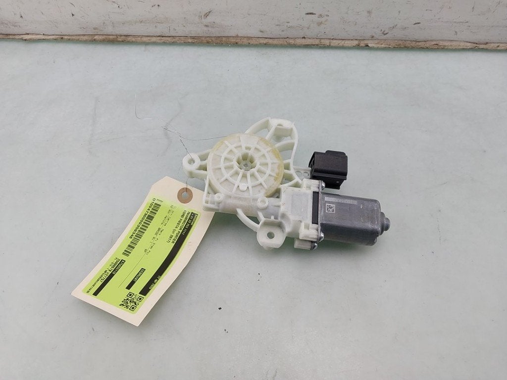 MOTEUR LEVE VITRE ELECTRIQUE Ford Fiesta 7 (01-2017/07-2023), Brose SE, Info@brose.com, Max-Brose-Straße 1
96450  Coburg, DE, Ford
