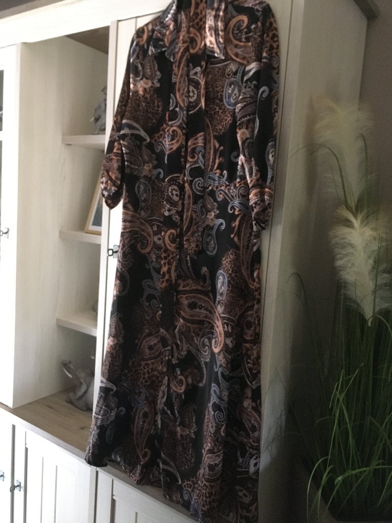 Nieuw zomerkleed Lola&Liza Mt:42, Kleding | Dames, Maat 42/44 (L), Nieuw, Ophalen of Verzenden, Onder de knie