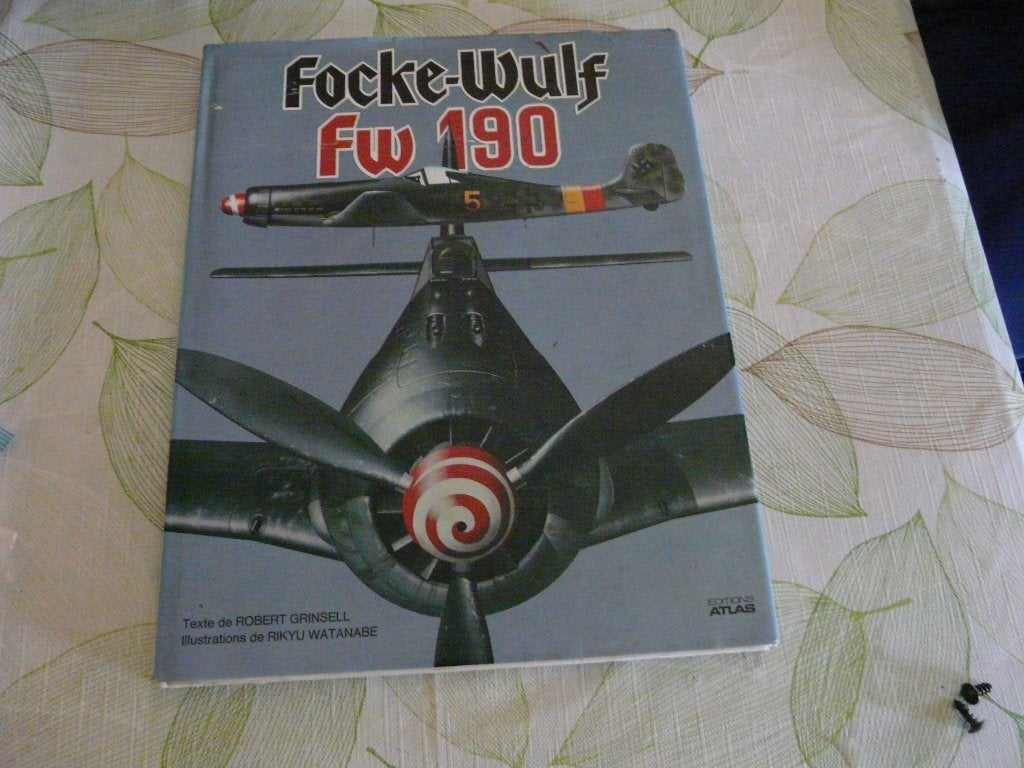 FW 190 RYKIU WATANABE ET ROBERT GRINSELL edition atlas, Envoi, Comme neuf, Avion, Autres marques