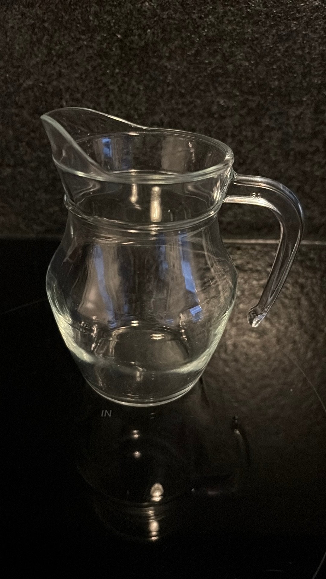 Glazen glas/melkkannetje, Ophalen, Zo goed als nieuw