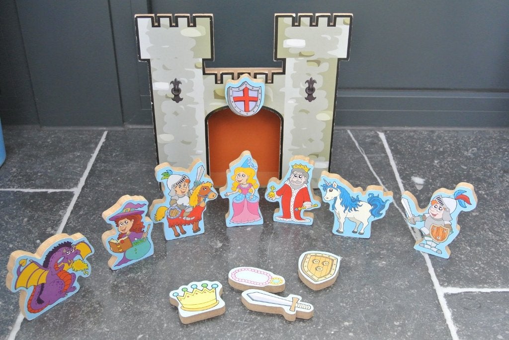 houten kasteel met speelfiguren, Enlèvement ou Envoi