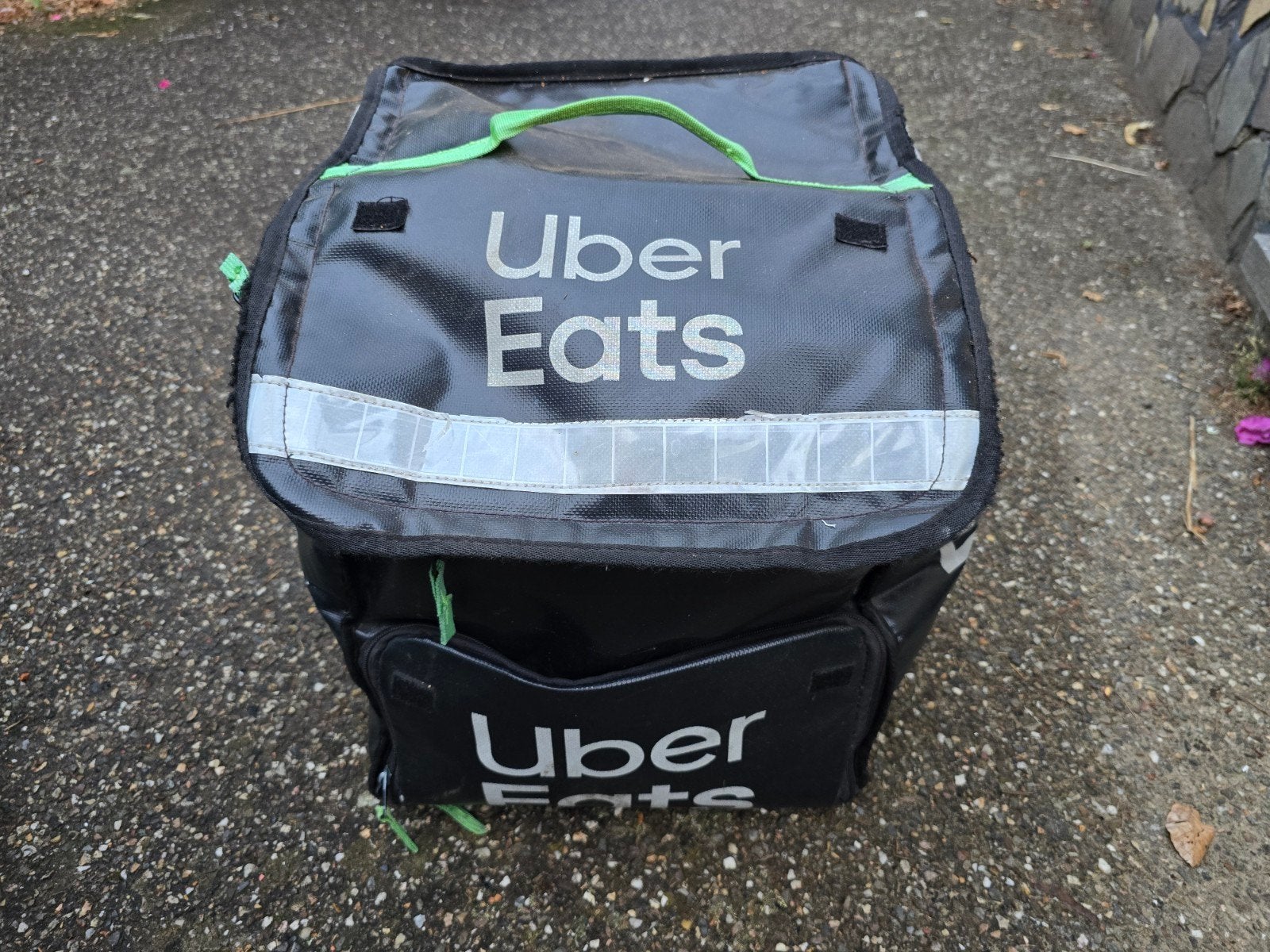 Uber Eats leveringstas, Ophalen