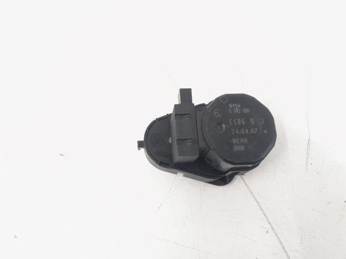 Clapet chauffage moteur d'un BMW 5-Serie, -, 3 mois de garantie, Utilisé, -