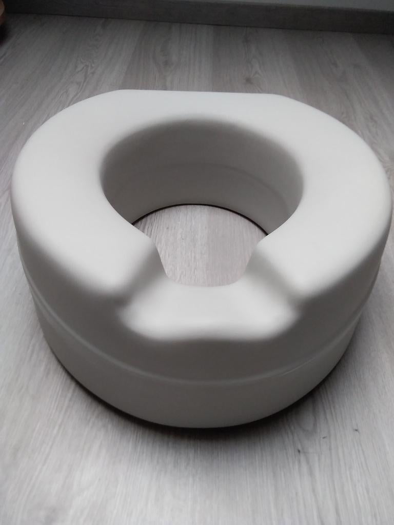 wc-verhoger, Diversen, Verpleegmiddelen, Ophalen, Zo goed als nieuw
