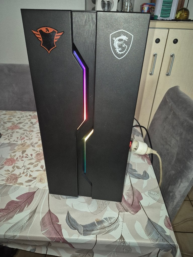 tour de pc gamer, Informatique & Logiciels, Ordinateurs de bureau, Enlèvement, Comme neuf, Avec carte vidéo, Gaming