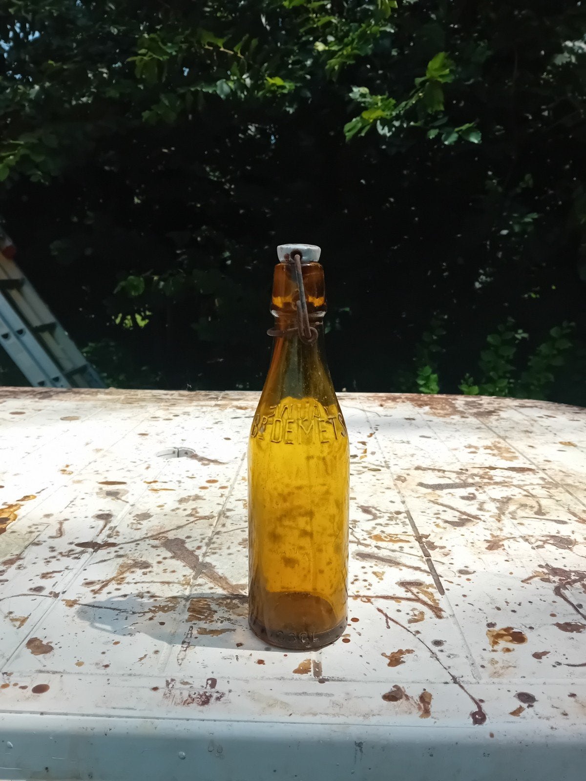 Oude vintage bierfles brouwerij Demets De Zwaan Lauwe, Verzamelen, Ophalen of Verzenden