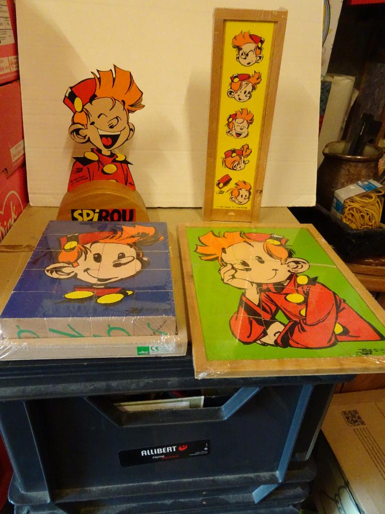 Lot 4 Jeux en bois Vilac - Spirou -, Collections, Enlèvement ou Envoi, Gaston ou Spirou, Comme neuf, Livre ou Jeu