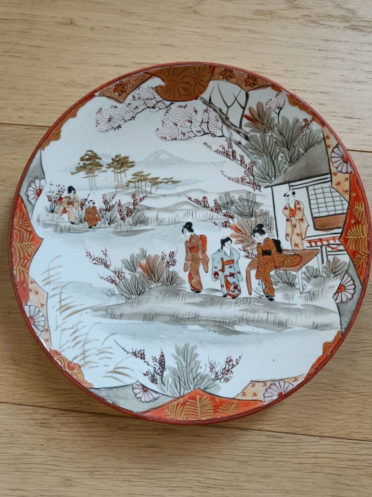 Japans Kutani porselein, Enlèvement