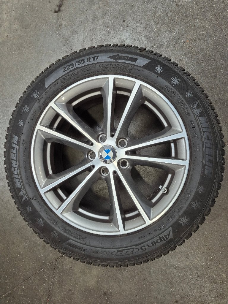 Originele BMW Velgen – Michelin Alpin 5 BMW banden, Auto-onderdelen, Ophalen, Banden en Velgen, 17 inch, Winterbanden