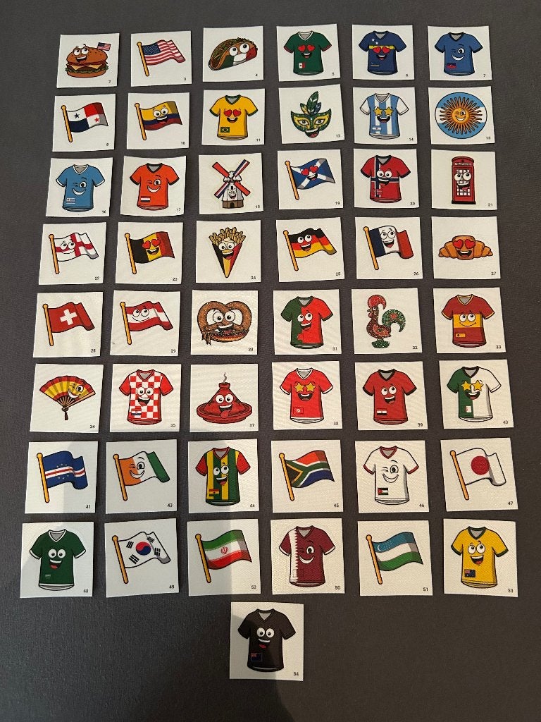 49 verschillende WK stickers Delhaize, Ophalen of Verzenden, Nieuw, Stickers en Plaatjes