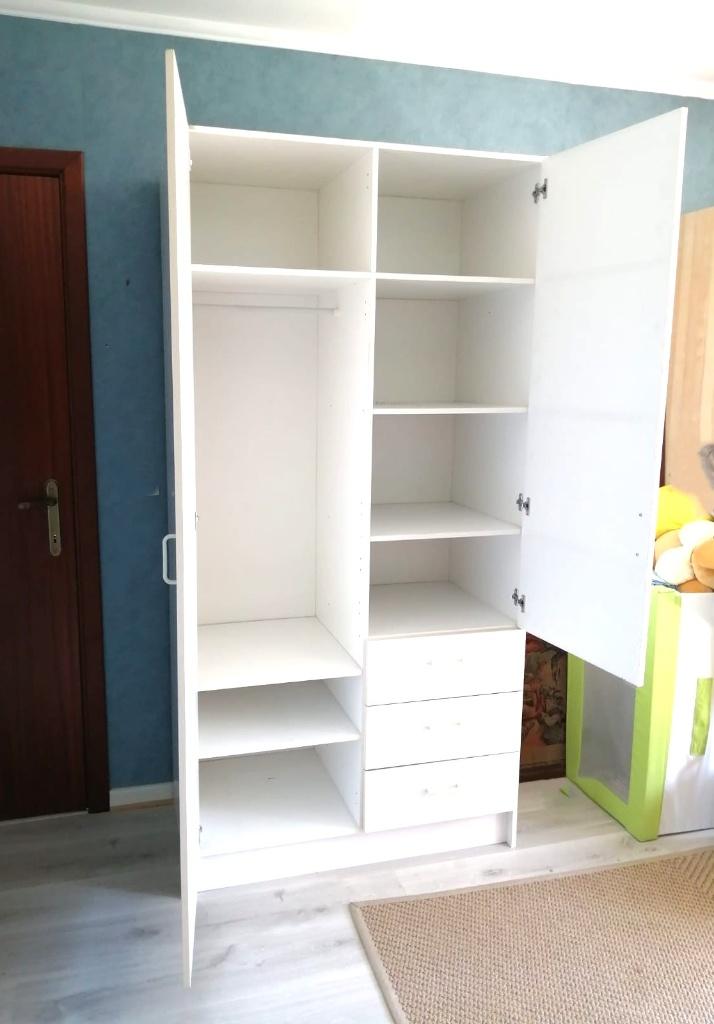 Garde robe 2 portes et 3 tiroirs, Enlèvement, Utilisé, Autres matériaux, Avec tablette(s)