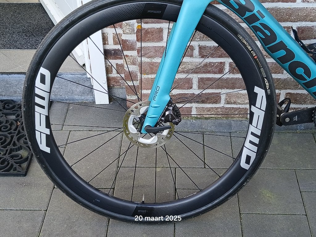 Paire de roues de route Fast Forward modèle Ryot 44 disc -, Enlèvement ou Envoi, Comme neuf