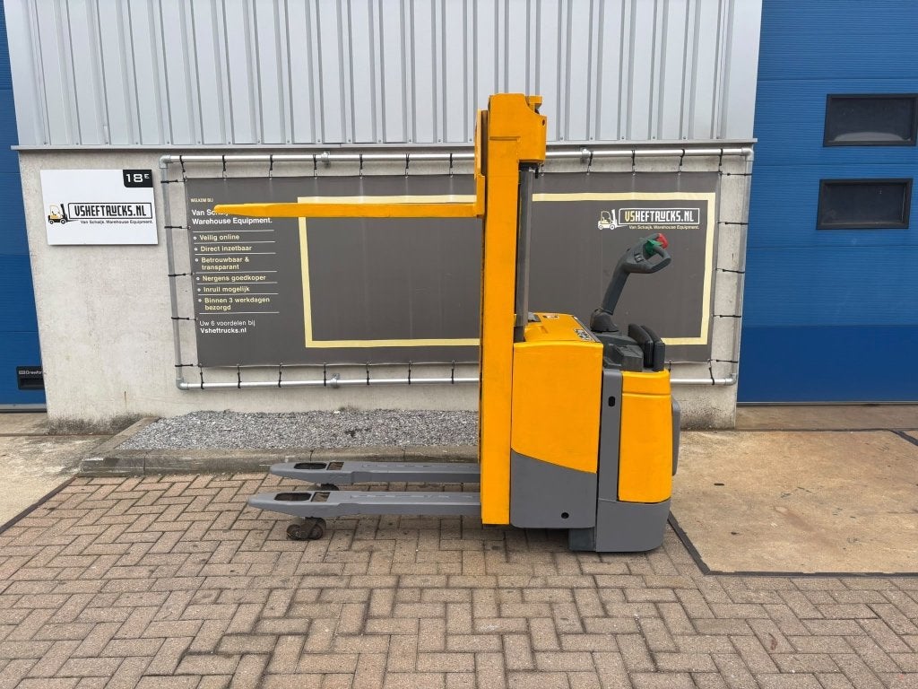VS-23146 Elektrische triplex stapelaar Jungheinrich ERC Z14, Gebruikt