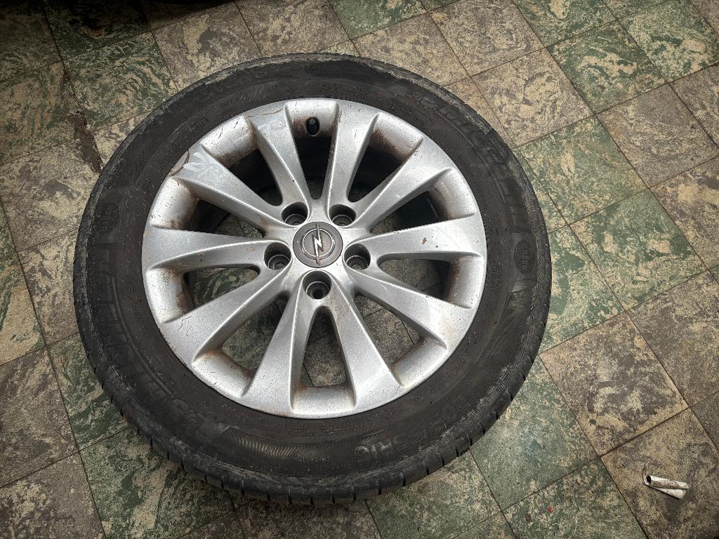 1 JANTE 16" OPEL ZAFIRA B, Autos : Pièces & Accessoires, Transmission & Accessoires, Opel, Utilisé, Enlèvement