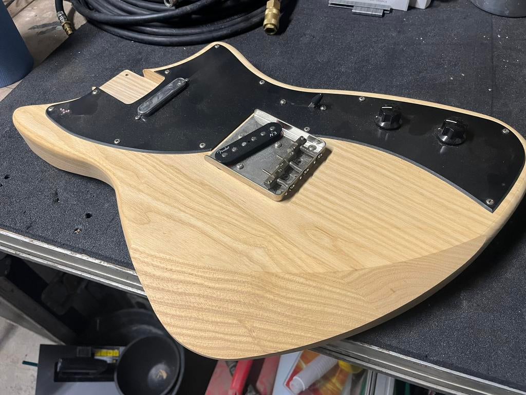 Ash - Fender Meteora style - Noisless N4 - Wilkinson by Sung, Musique & Instruments, Instruments | Pièces, Enlèvement, Comme neuf