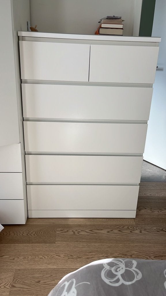 IKEA Malm cupboard - very good condition, Maison & Meubles, 25 à 50 cm, 5 tiroirs ou plus, Comme neuf, Enlèvement