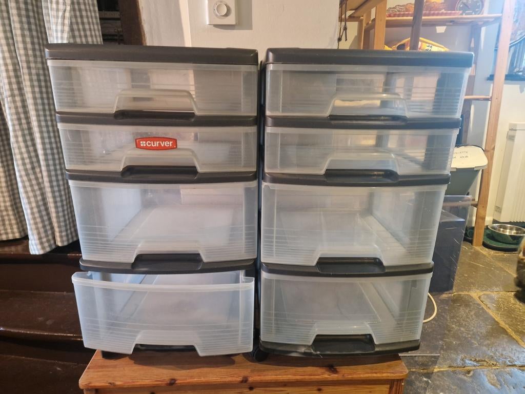 Deux étagères sur roulettes Curver, Huis en Inrichting, Woonaccessoires | Etagères, Ophalen
