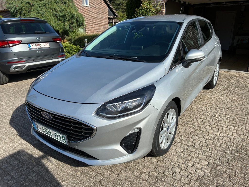 Fiesta 1.0 EcoBoost MHEV Titanium, 2022, 72.000km, Auto's, Ford, Stof, 5 zetels, 5 deurs, Zilver of Grijs