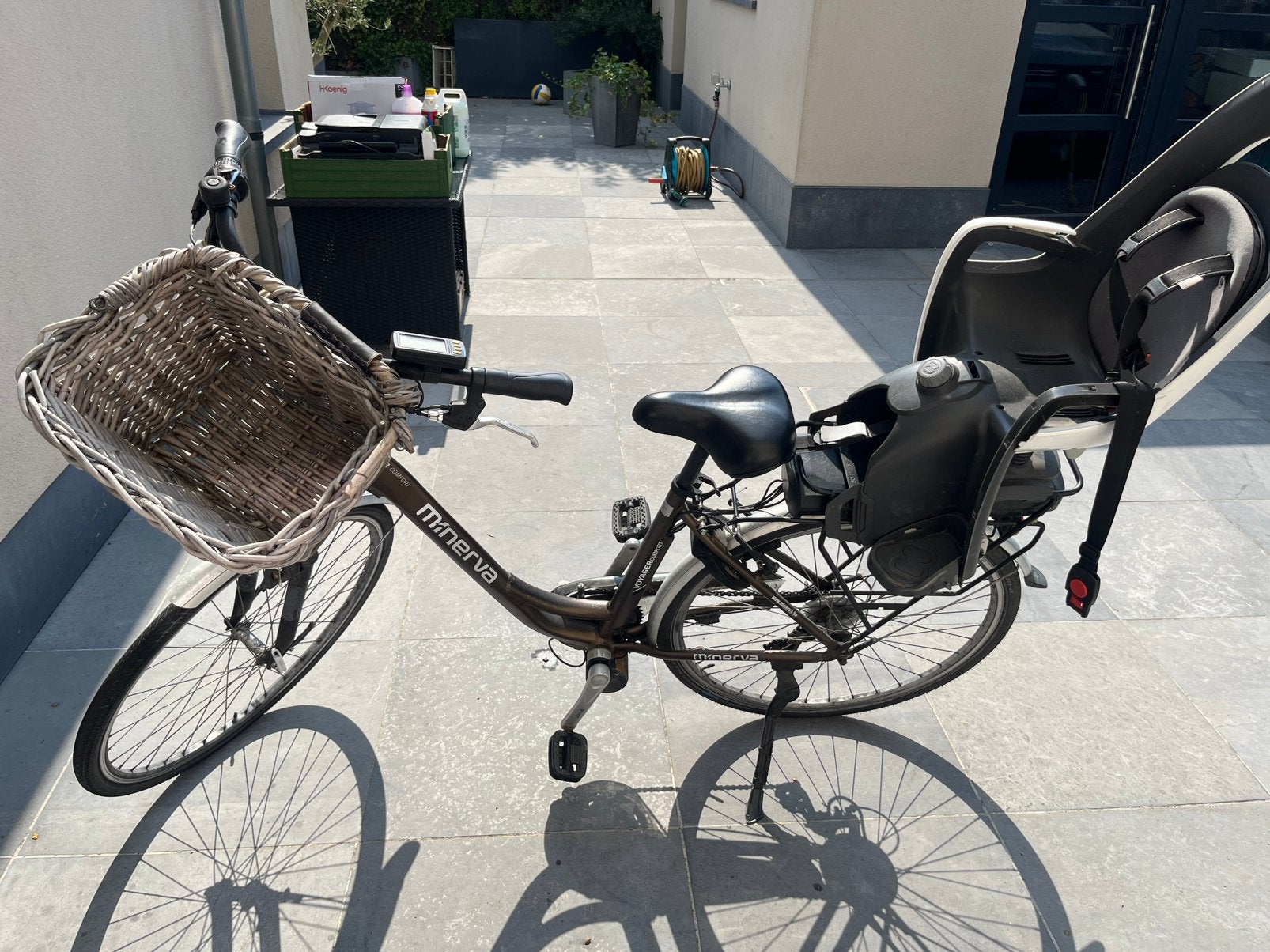 Vélo électrique Minerva - ajouré avec chargeur, Vélos & Vélomoteurs, Vélos électriques, Enlèvement, Utilisé, Autres marques