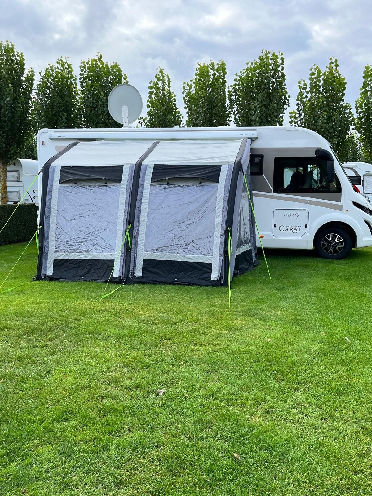 mobil-home McLouis Carat, Jusqu'à 4, Auvent, Fiat, Boîte manuelle
