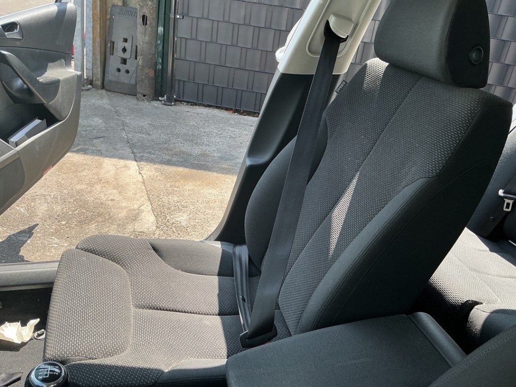 VEILIGHEIDSGORDEL RECHTS VOOR Volkswagen Passat CC (357), Gebruikt, Volkswagen, Volkswagen AG, Kundenbetreuung@volkswagen.de