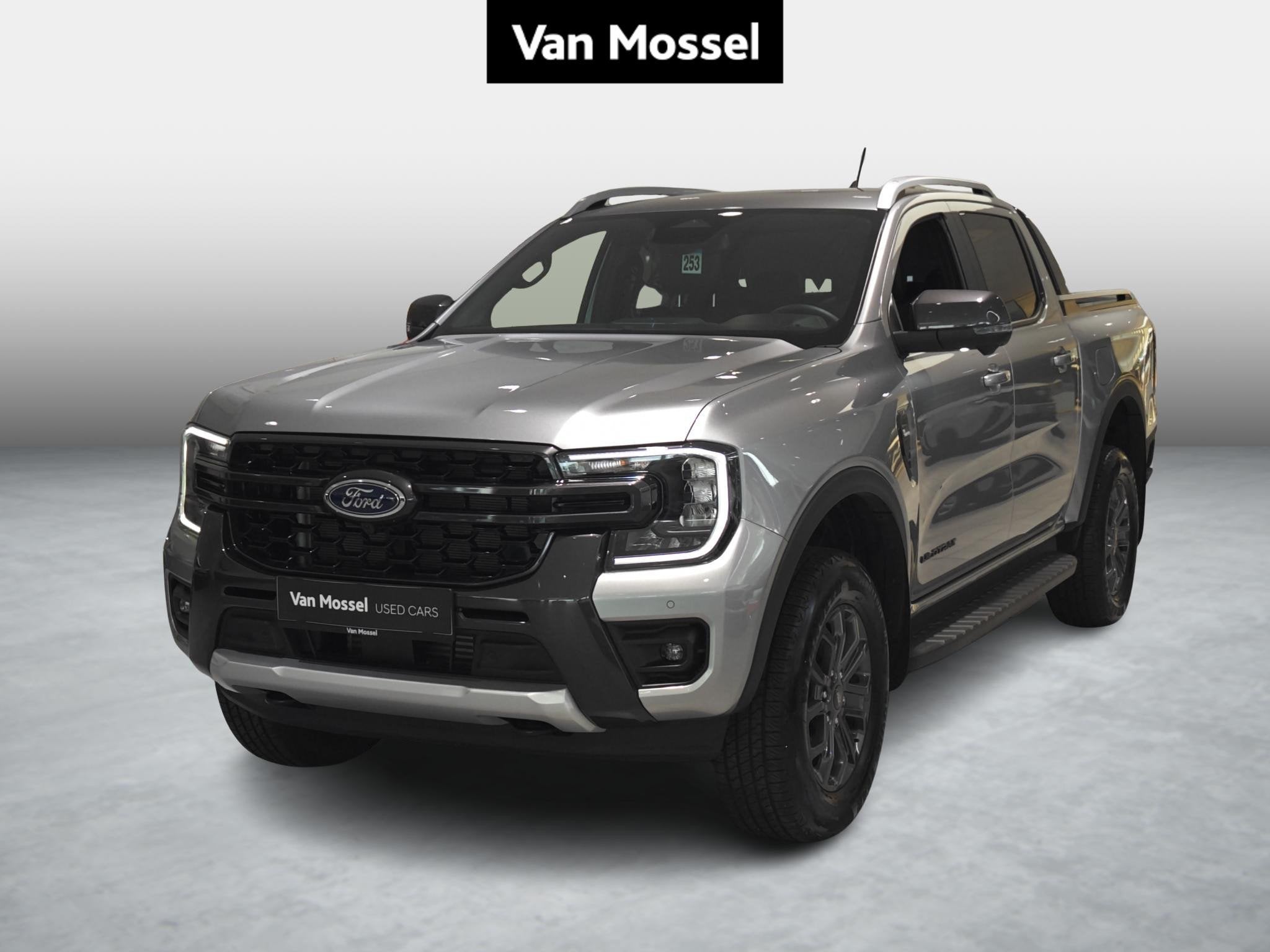Ford Ranger 2.0TDCi 151kW Aut. 4x4 D-Cab Wildtrak, Autos, Argent ou Gris, https://public.car-pass.be/vhr/4c3ca6a3-c0ba-447f-854a-20708d8d3b53