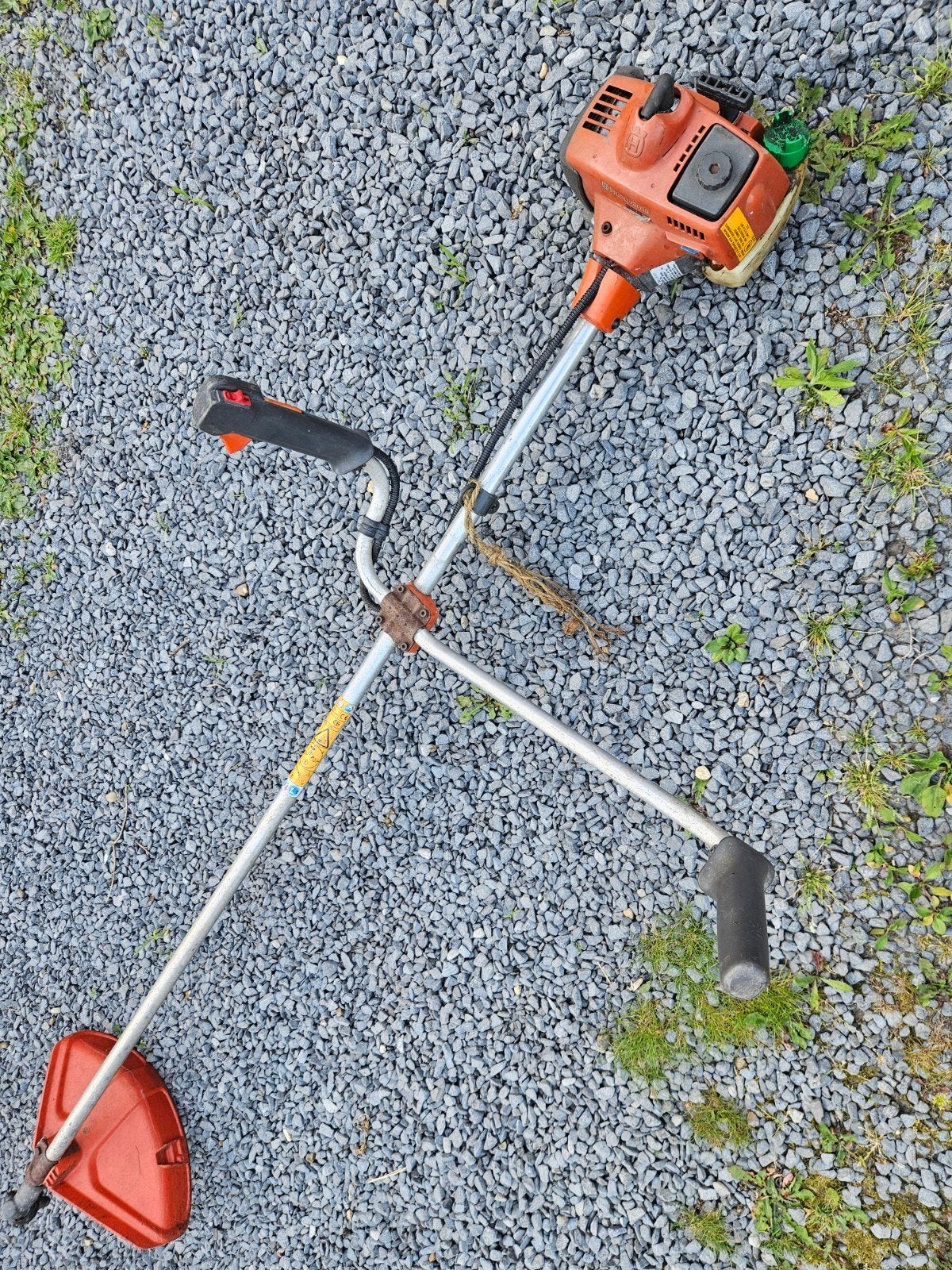 Husqvarna 322R bosmaaier, Tuin en Terras, Bosmaaiers, Ophalen, Benzine