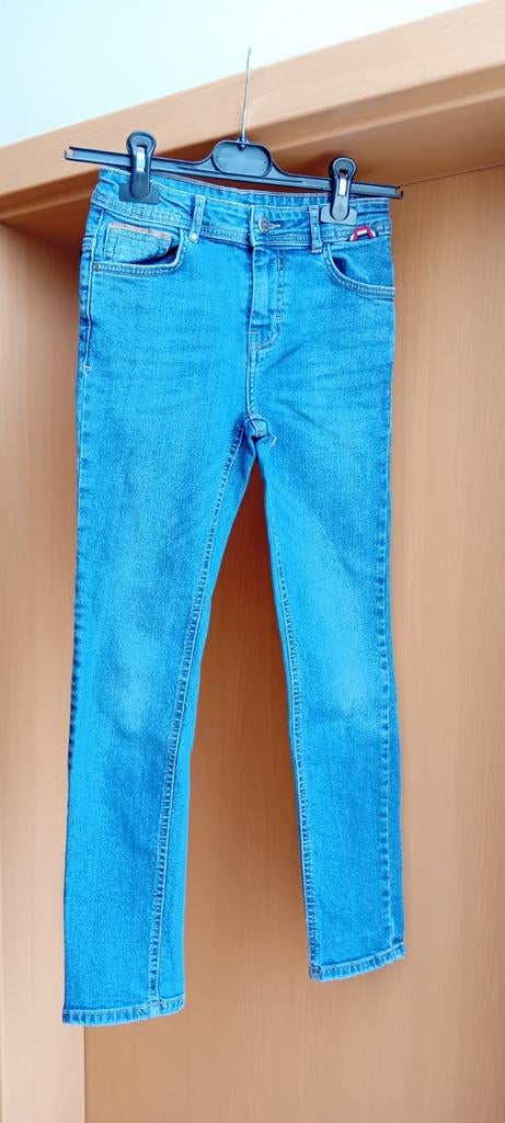Jean slim Tape à l'œil taille 10 ans, Enfants & Bébés, Garçon, Pantalon, Neuf, Tape à l'oeil